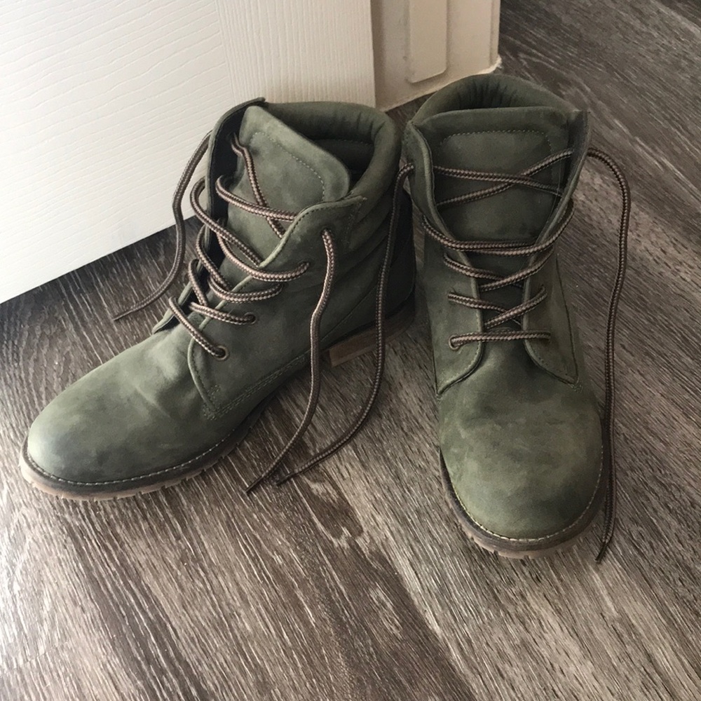 Steve Madden Booties